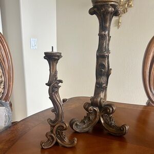 Elegant Brown set of 2 Candle Holders